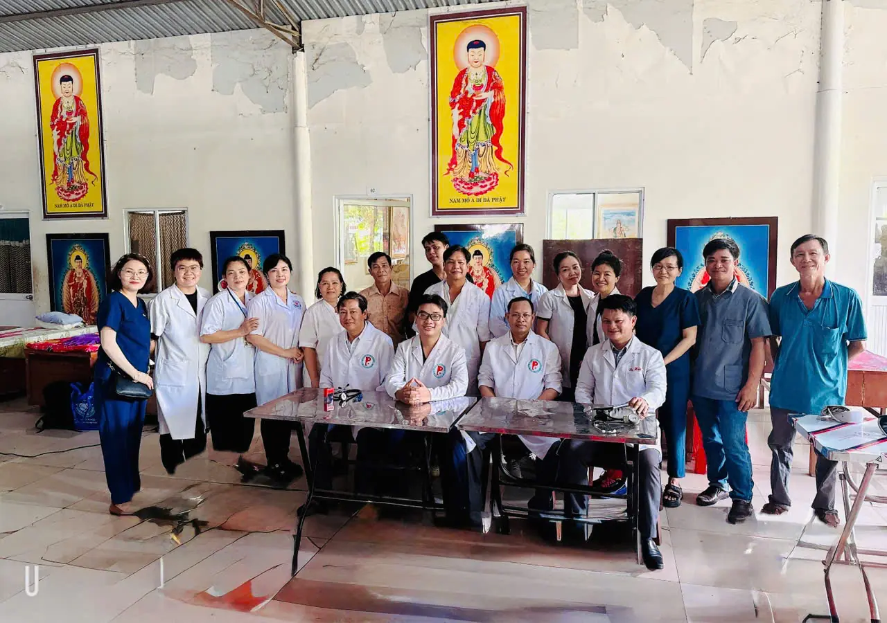 Nh&igrave;n lại chuyến thiện nguyện ch&ugrave;a Linh Thứu, Củ Chi của Đ&ocirc;ng Y Phước Khang